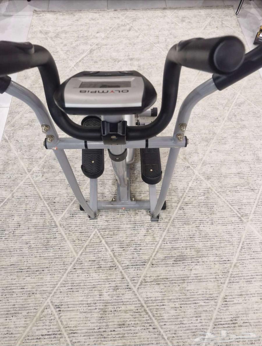 Walking exercise machine64610992258946113