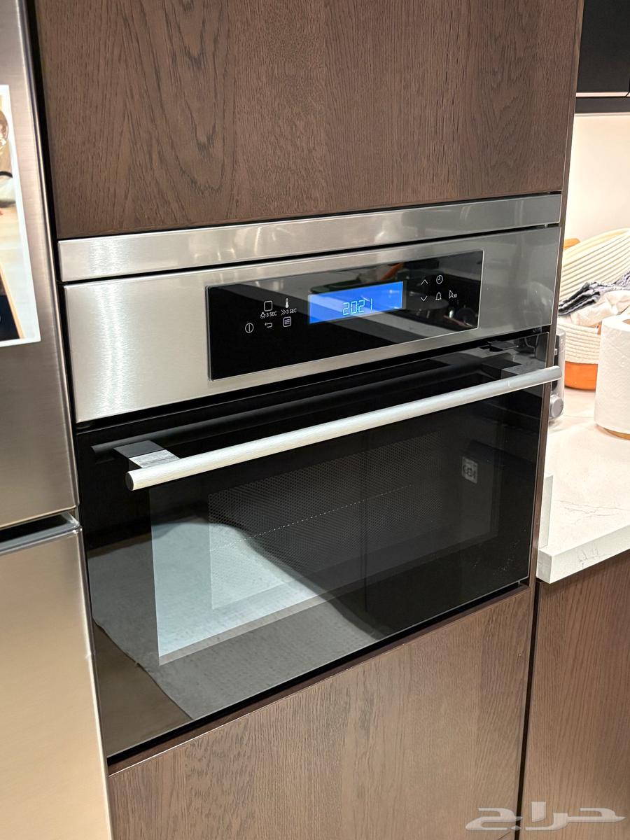 مايكرويف و فرن مدمج من ايكيا جديد لم يستخدم64608015922947110