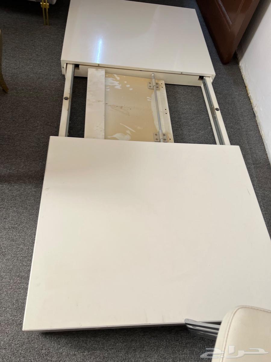 Dining Table64609933295618111