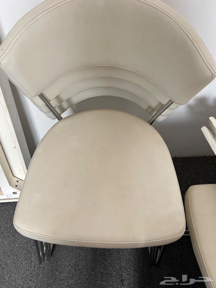 Dining Table64609933295618114