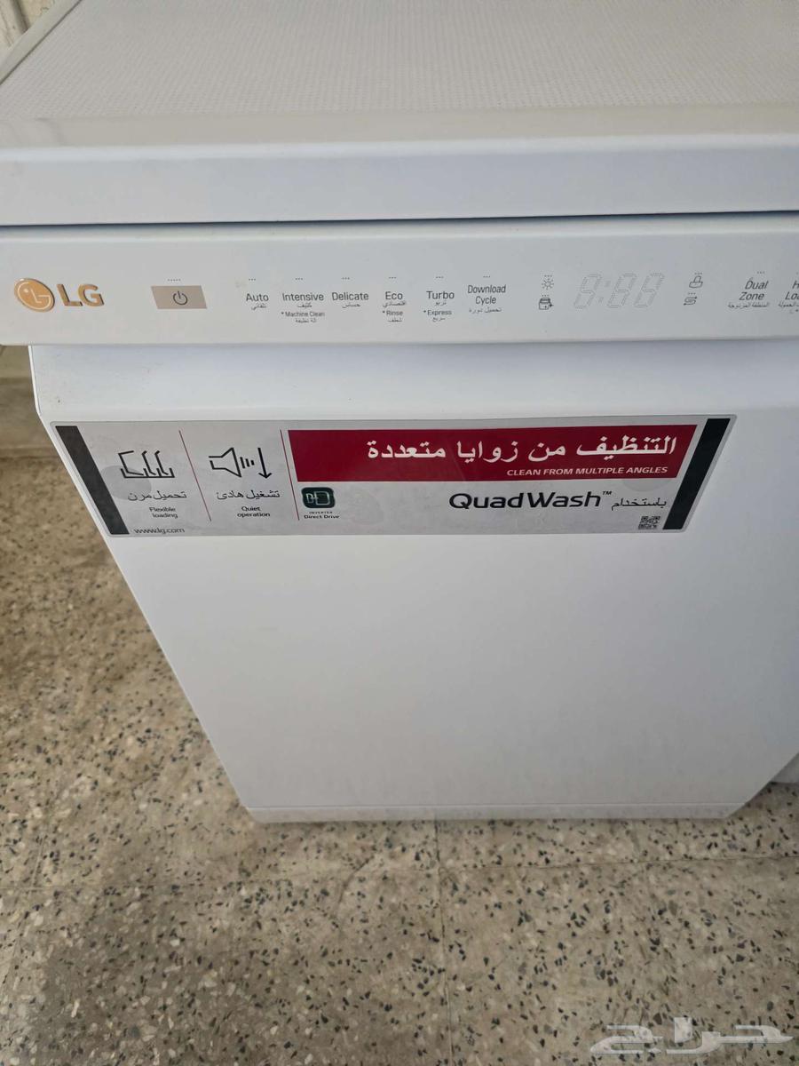 للبيع  غسالة صحون LG QuadWash بحالة ممتازة64612515880066110