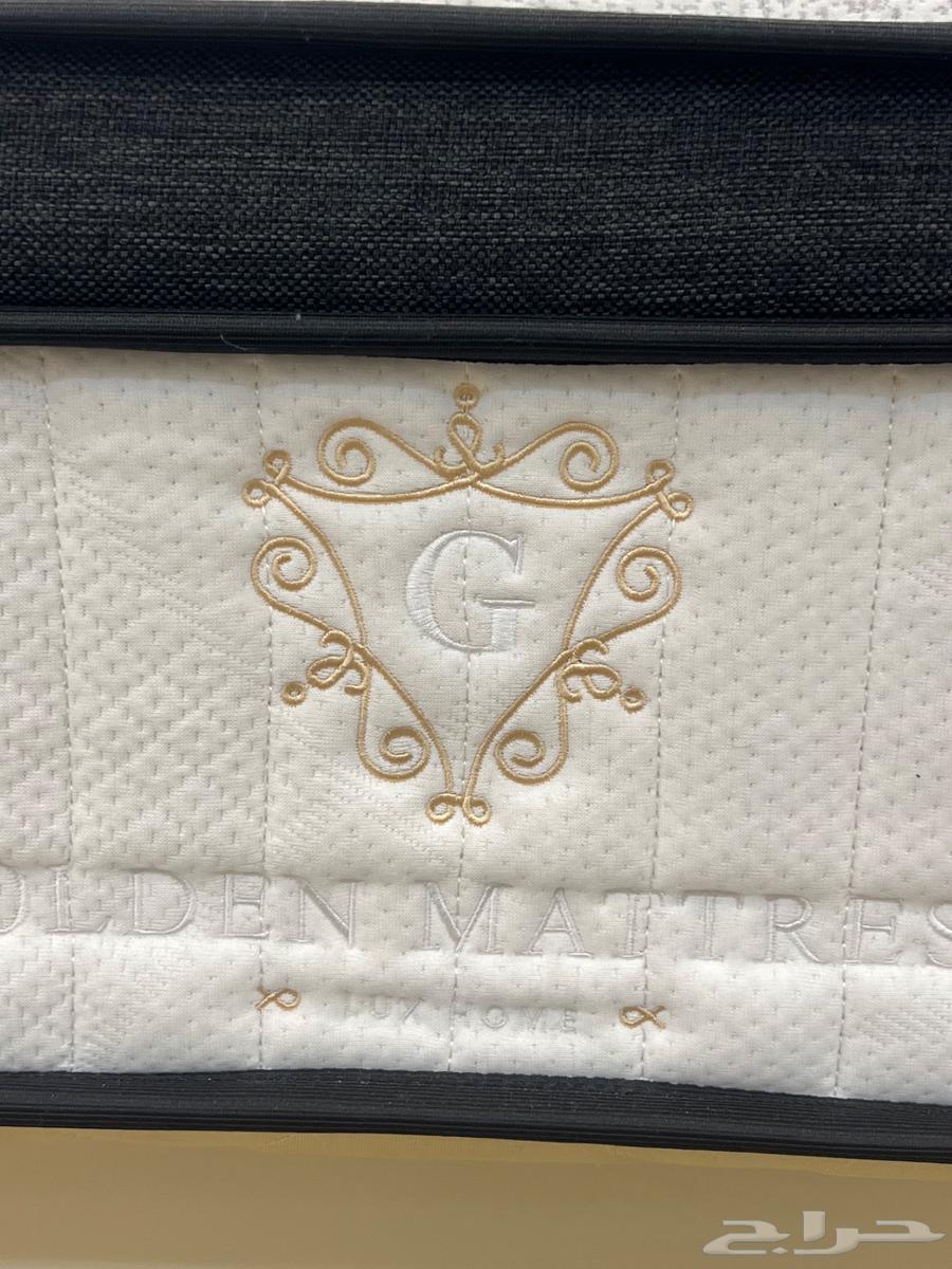 Bed Design 2-18064610256582017112