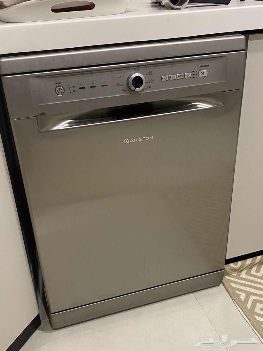 اجهزة كهربائية وطاولات64611104419971111