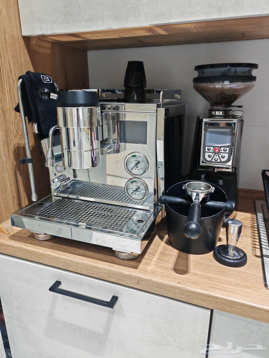 مكينة قهوة الفنية عن التعريف ( روكيت R 91)64612115216130112