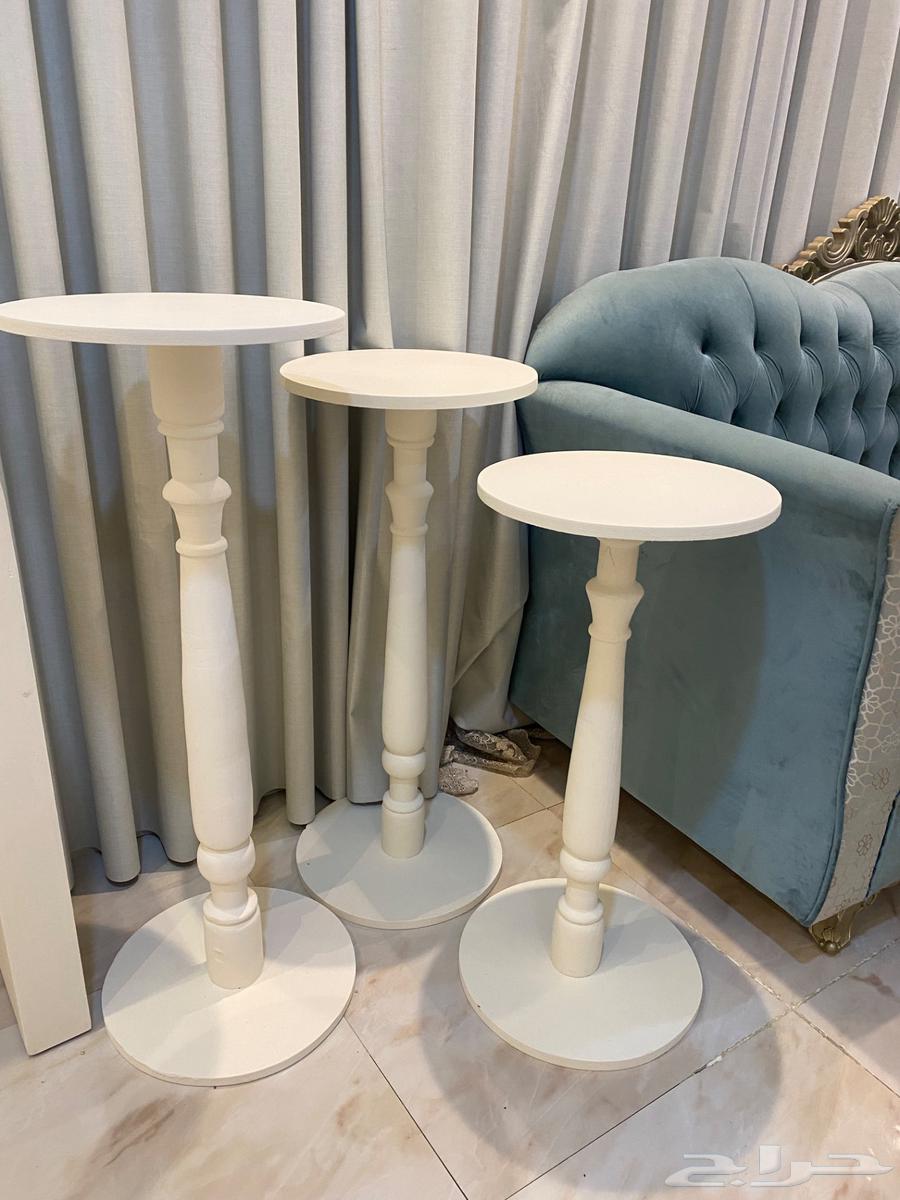 طاولات جانبية64613441165697111