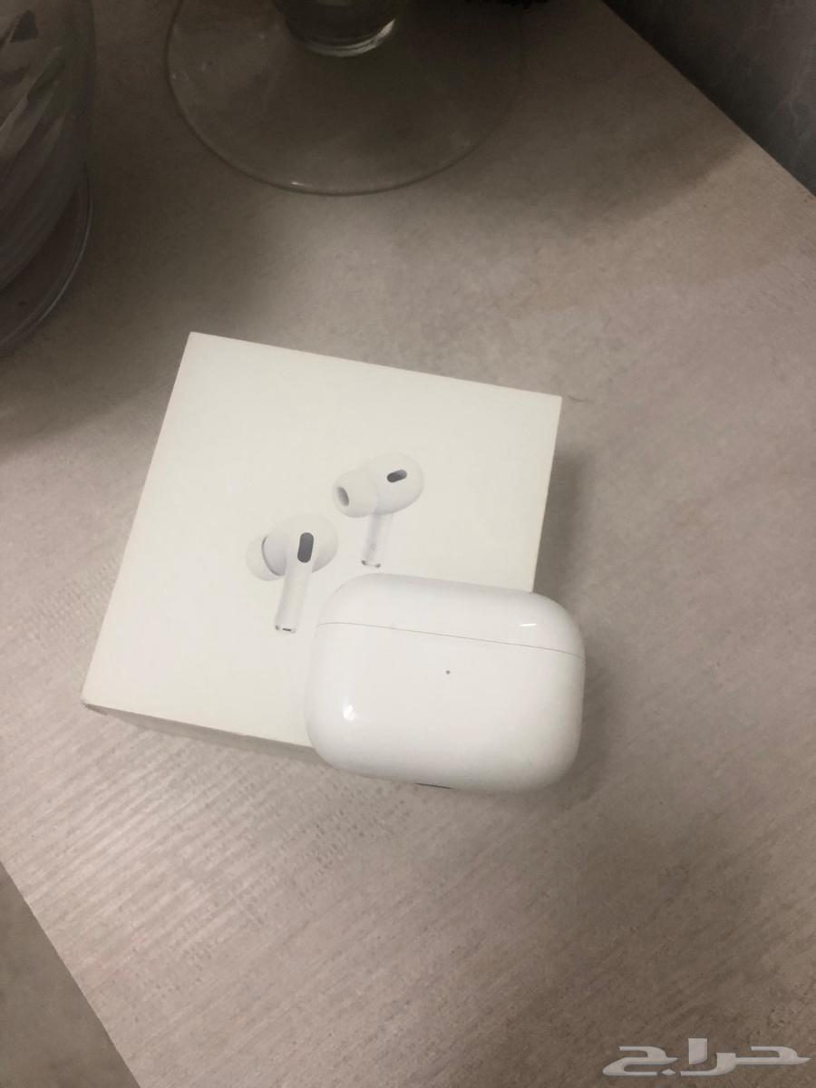 سماعة ابل ايربودز 2 برو الجيل الثاني اصدار usb-c64615781902337110