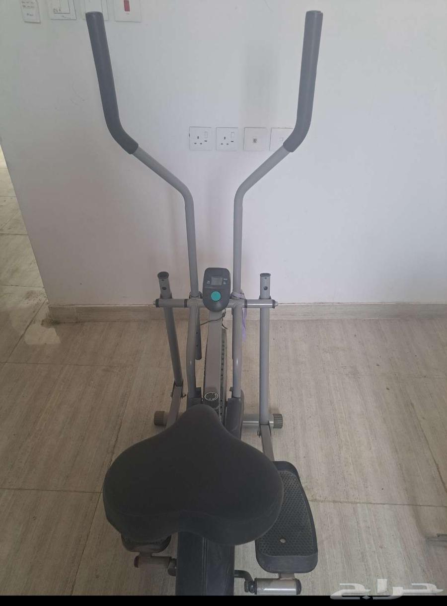 دراجة ثابتة رياضية و دنبل أثقال64611654714625110