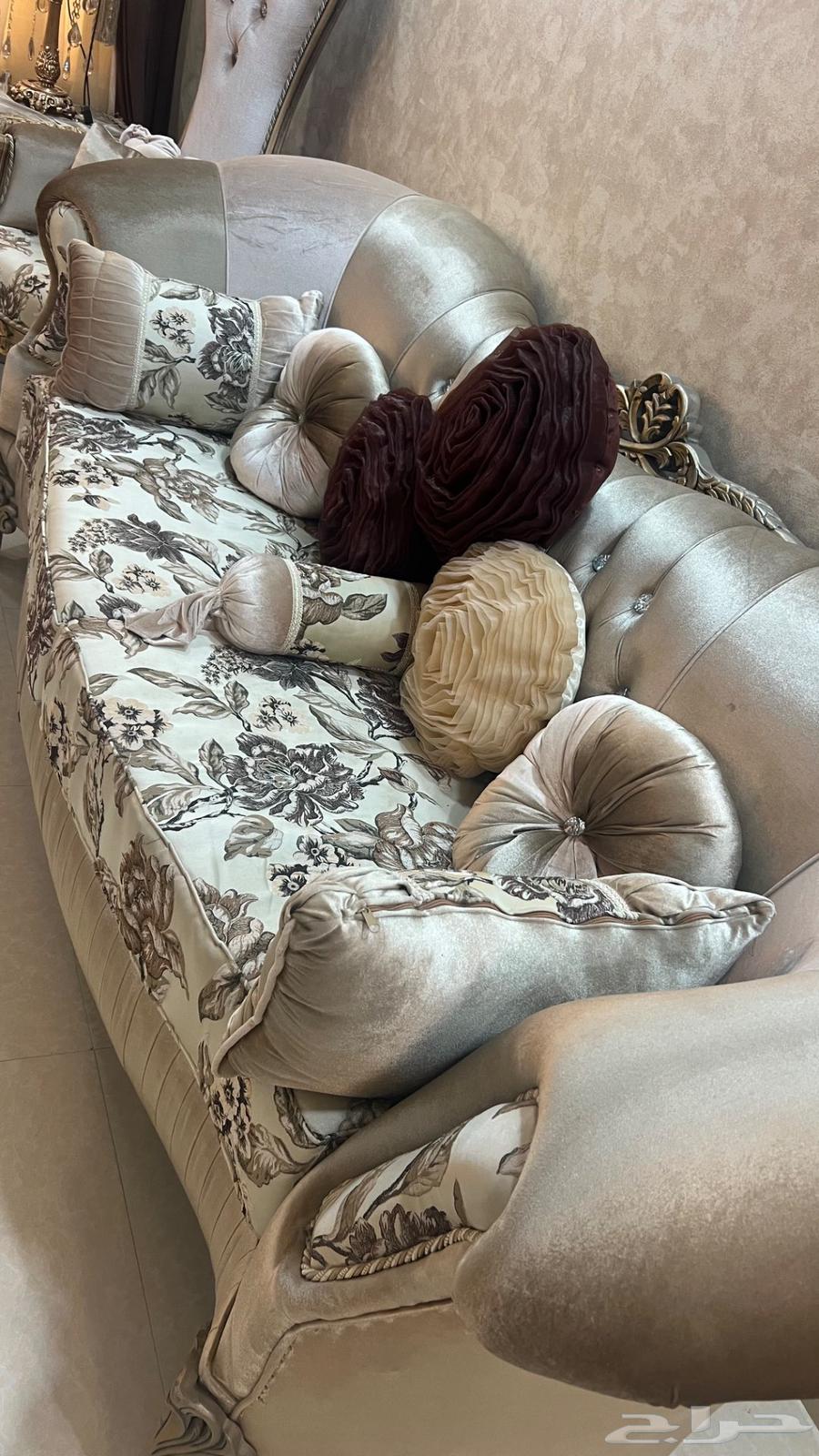 كنب مجلس جديد للبيع64608366462594112