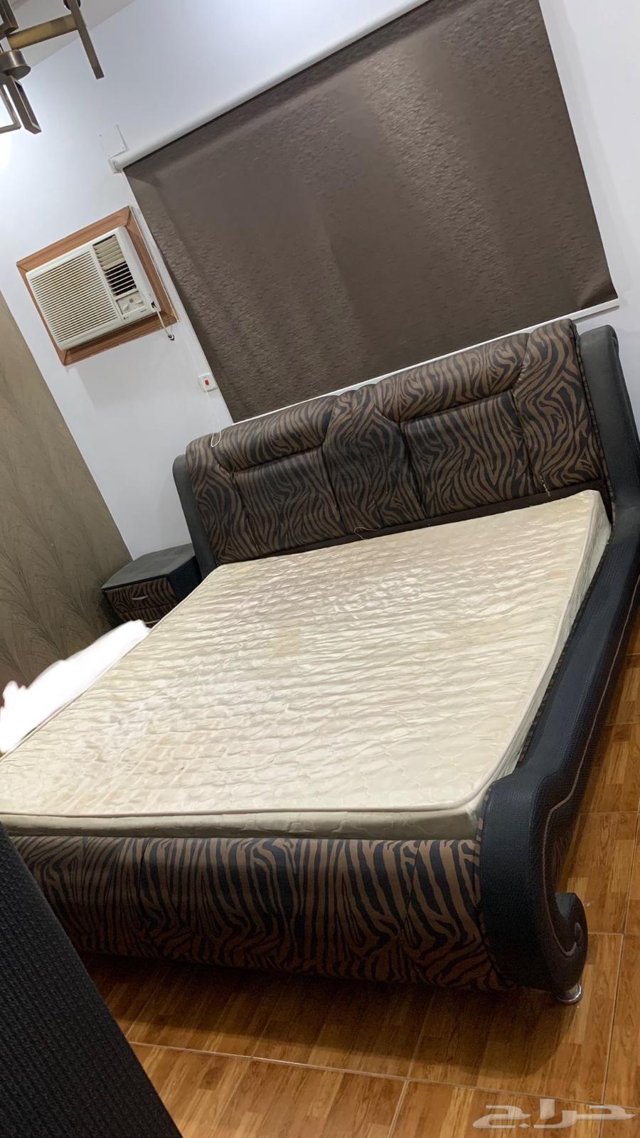 غرفة نوم للبيع نظيفة64613630775041110
