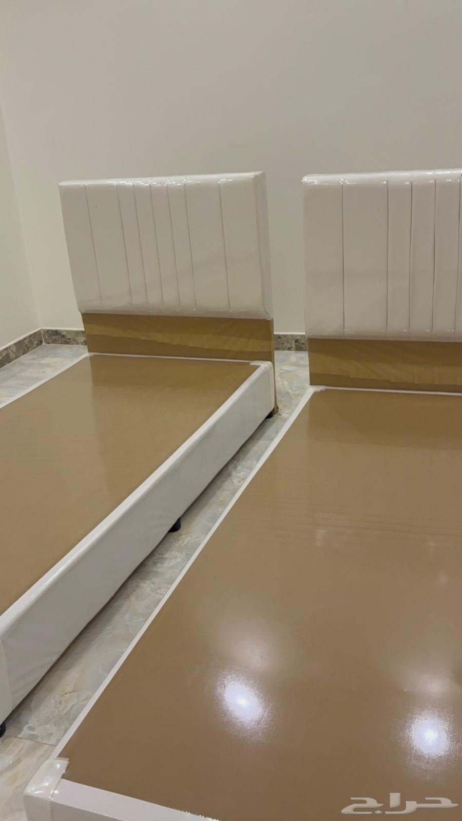 سرير للبيع64613741086082110