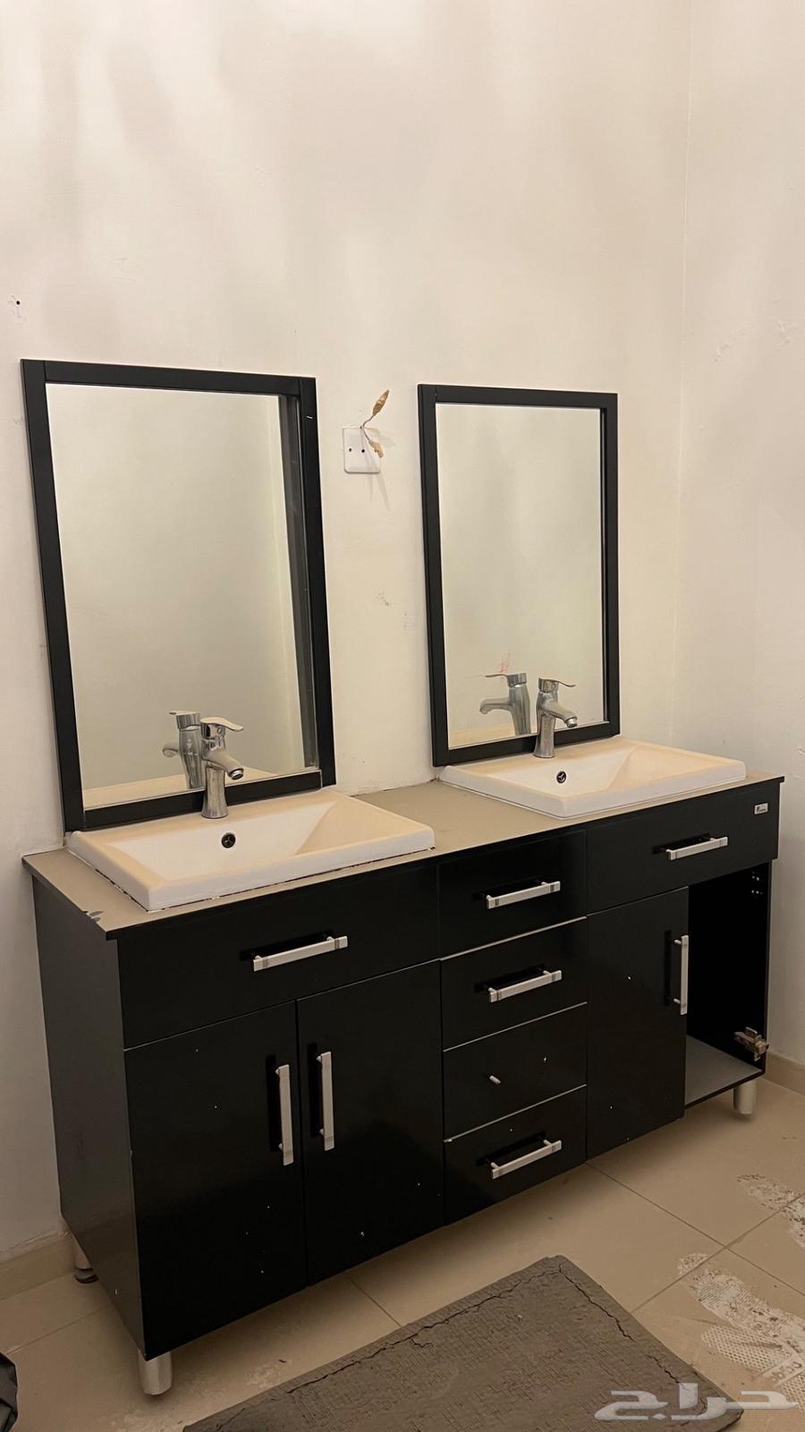 اثاث للبيع مستخدم64607085107841110