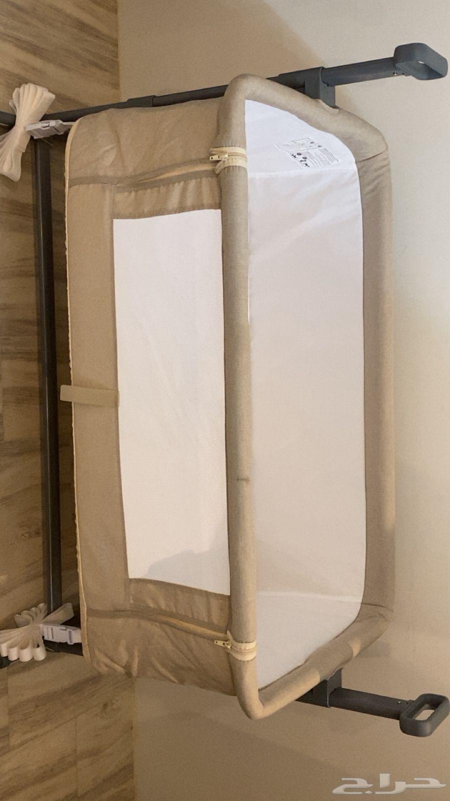 سرير نوم نوم شبه جديد64607110035714110