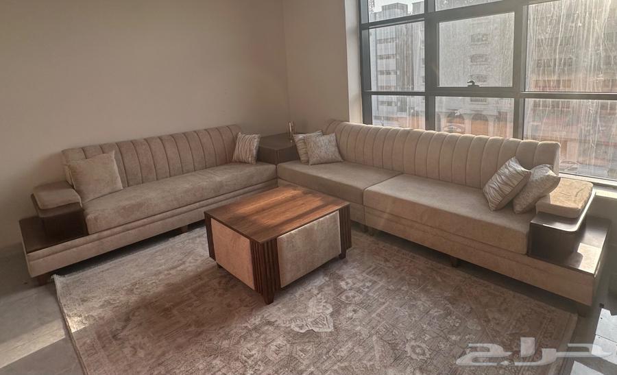 ركنة كنب فاخر و تصميم مميز زيرو استخدام64610691522817110