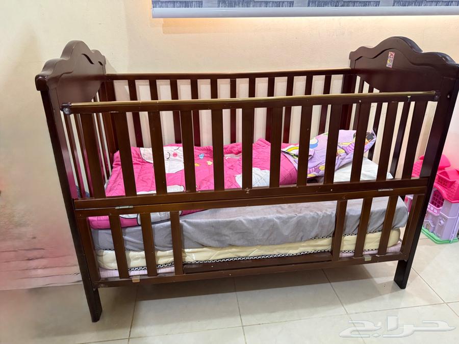 تخت أطفال جديد مع مراتب64608303315074110