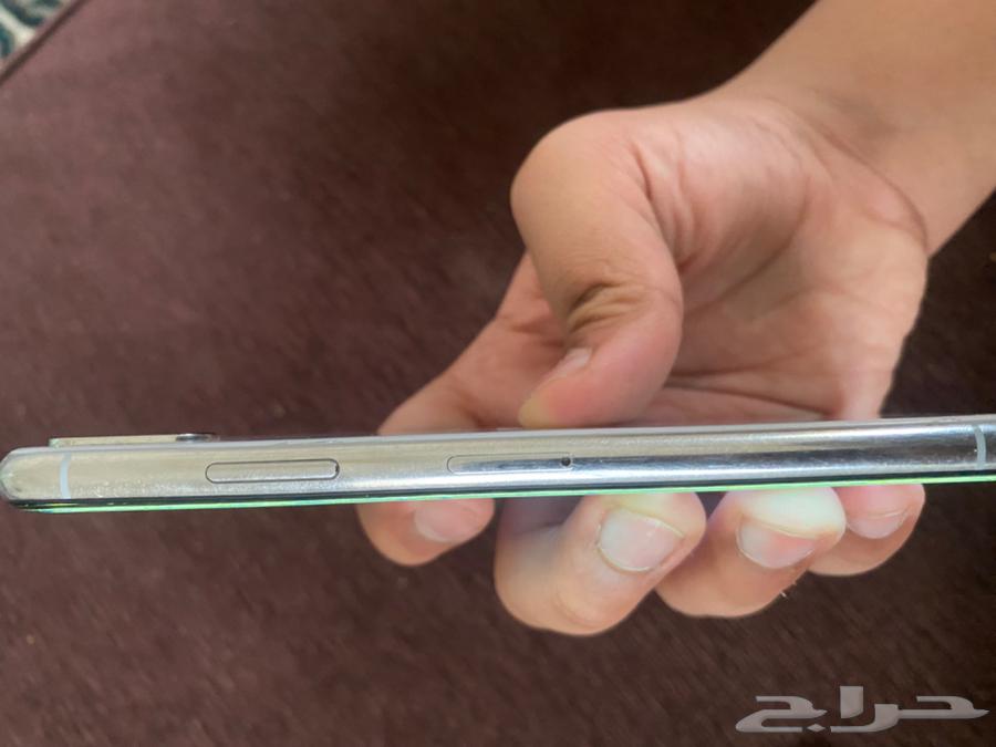 iPhone X64610679136513110