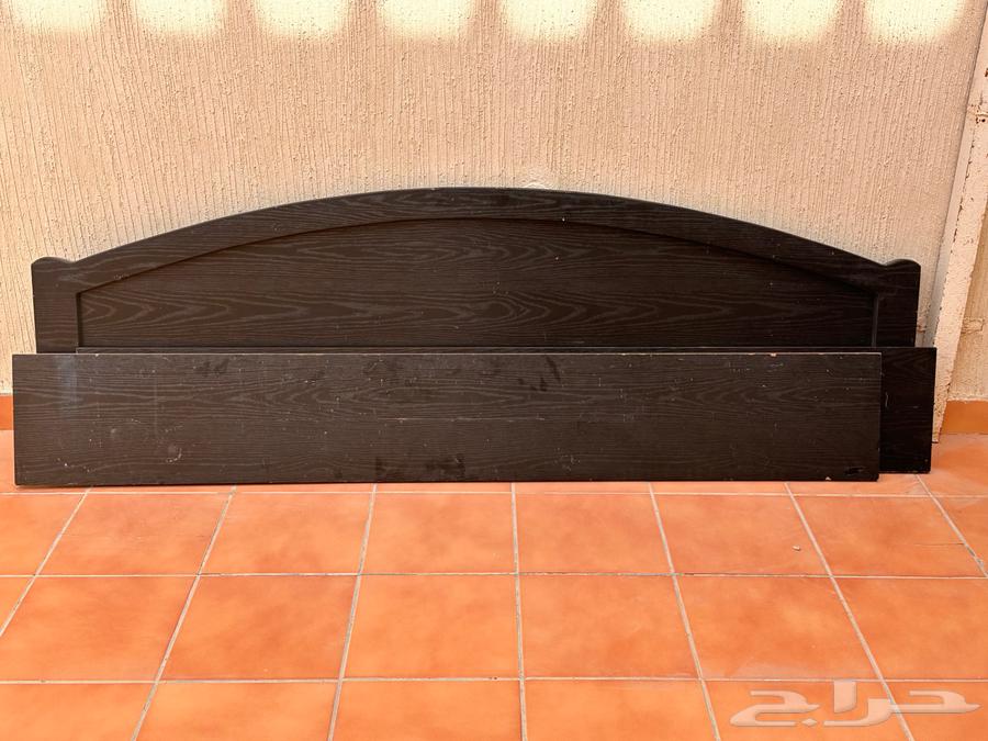 للبيع سرير مزدوج64611505312513111