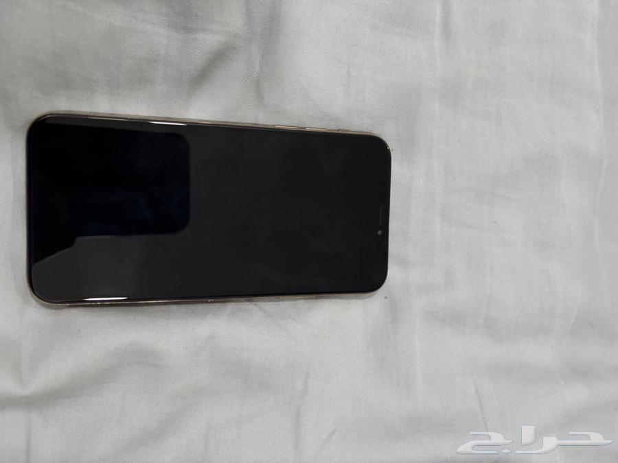 ايفون xs ذهبي للبيع64607110044035111