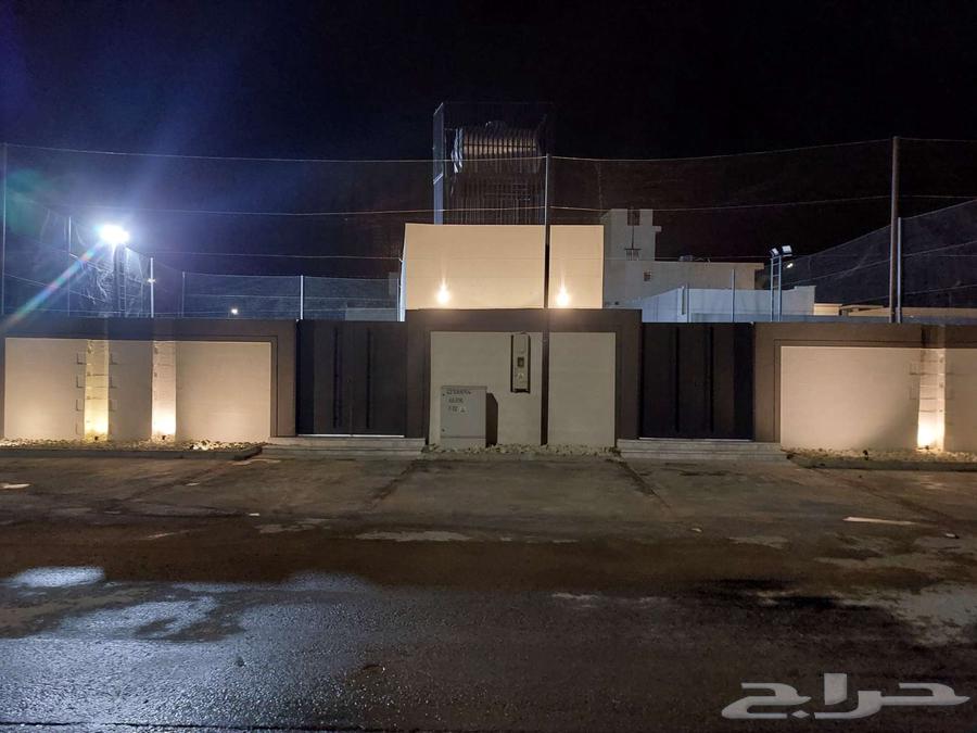 استراحة شباب ملعب طائرة64616504930817110