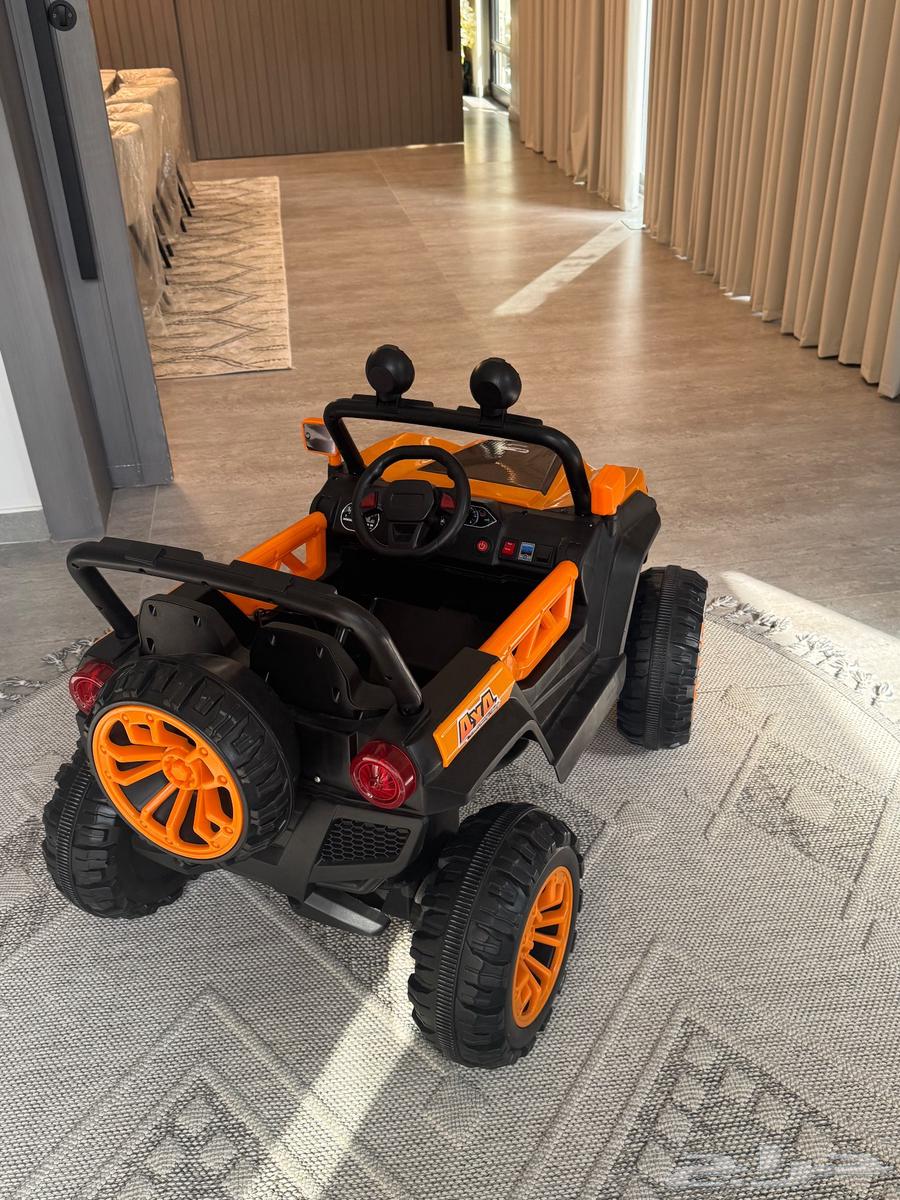 سيارة اطفال كهربائية دفع رباعي64618789561858112