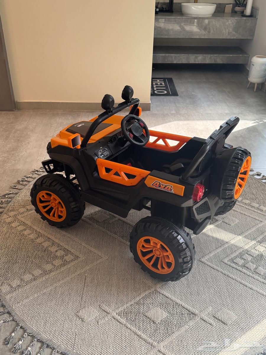 سيارة اطفال كهربائية دفع رباعي64618789561858113