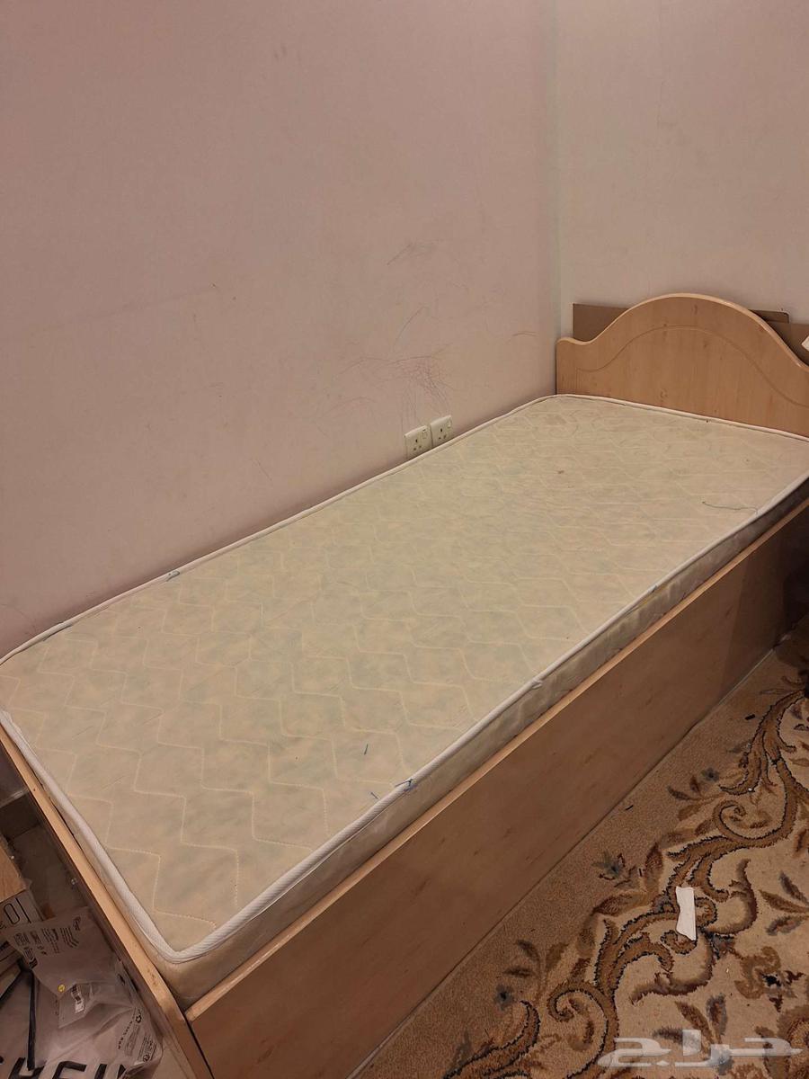 أغراض واثاث للبيع بالعارض الرياض64620792592259113