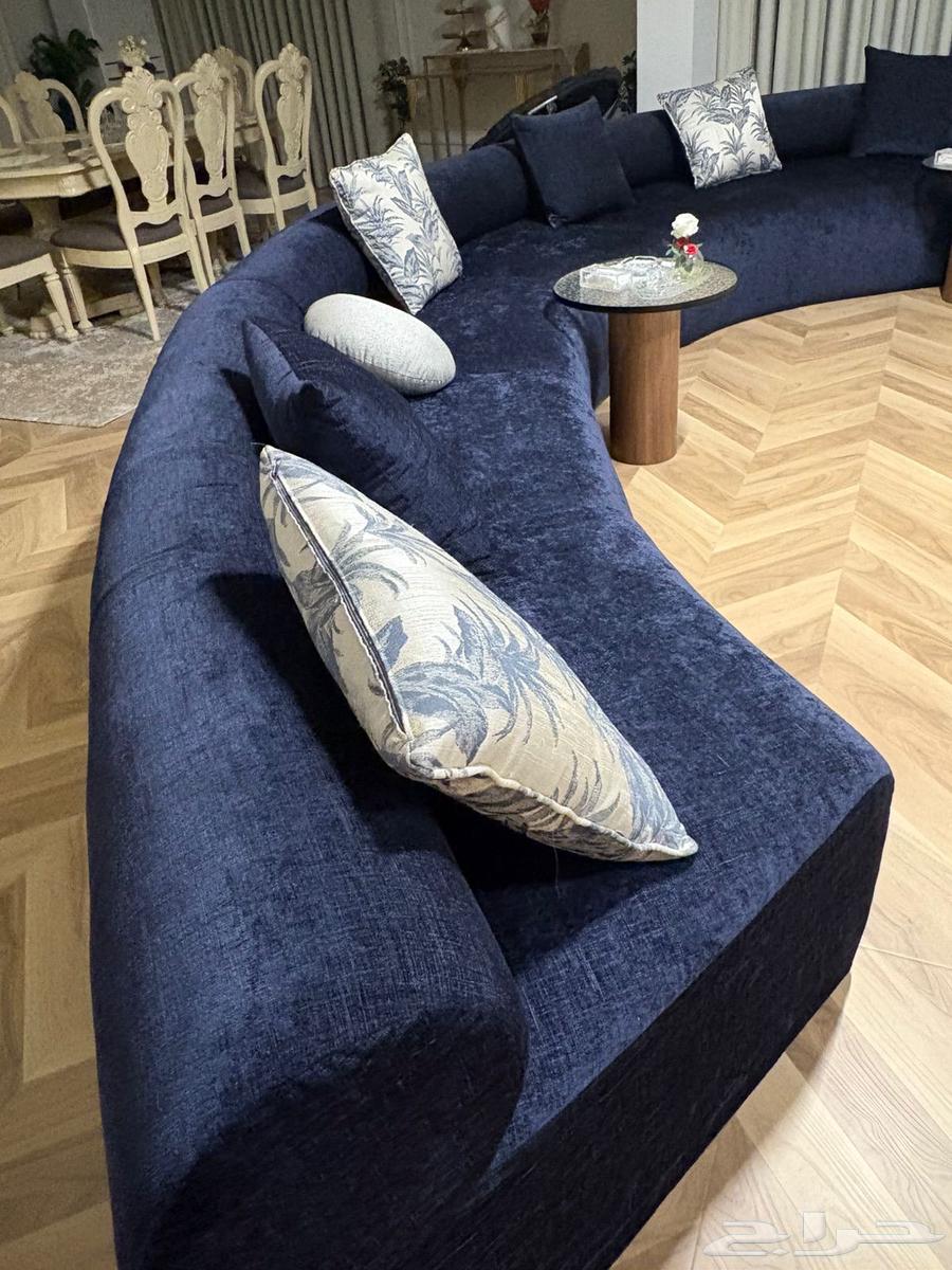 Modern Connected Sofa for 17 People64624082793730110