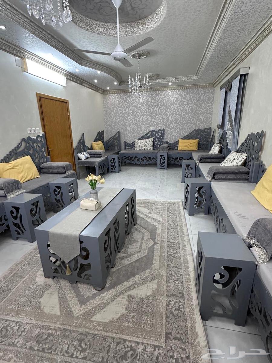 Chairs for sale with podium and tables in excellent condition64607867296771112