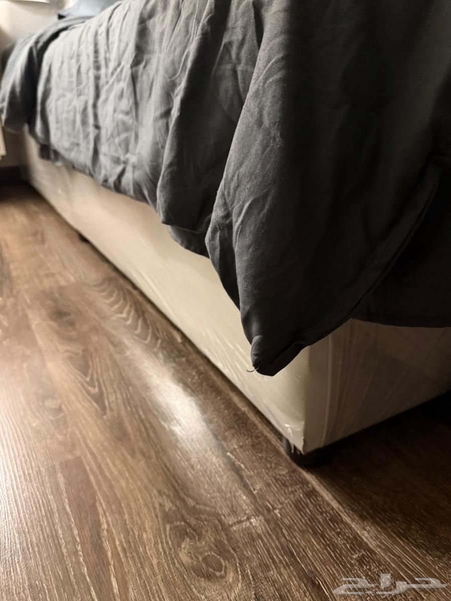 سرير ابيض نفر و نص64617389327619110