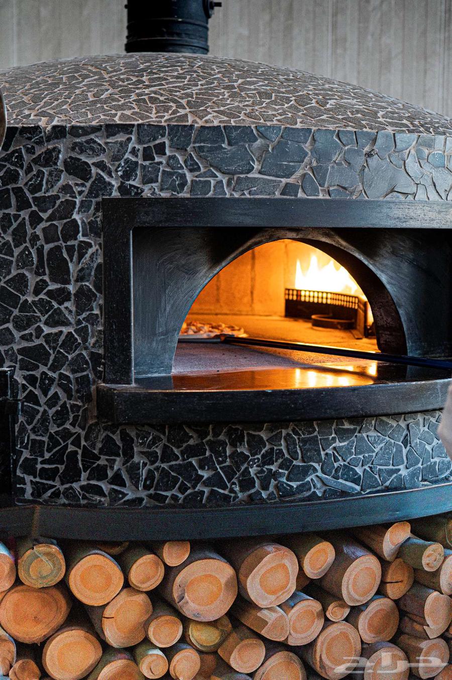 فرن بيتزا نابولي إيطالي الصنع 130 سم غاز حطب64622450668674111
