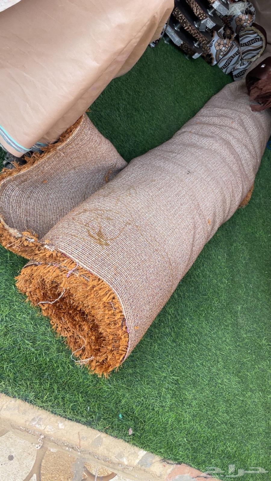 Complete set of seat cushions with steering wheel cover and full carpet for an entire room, very clean64624315294083112