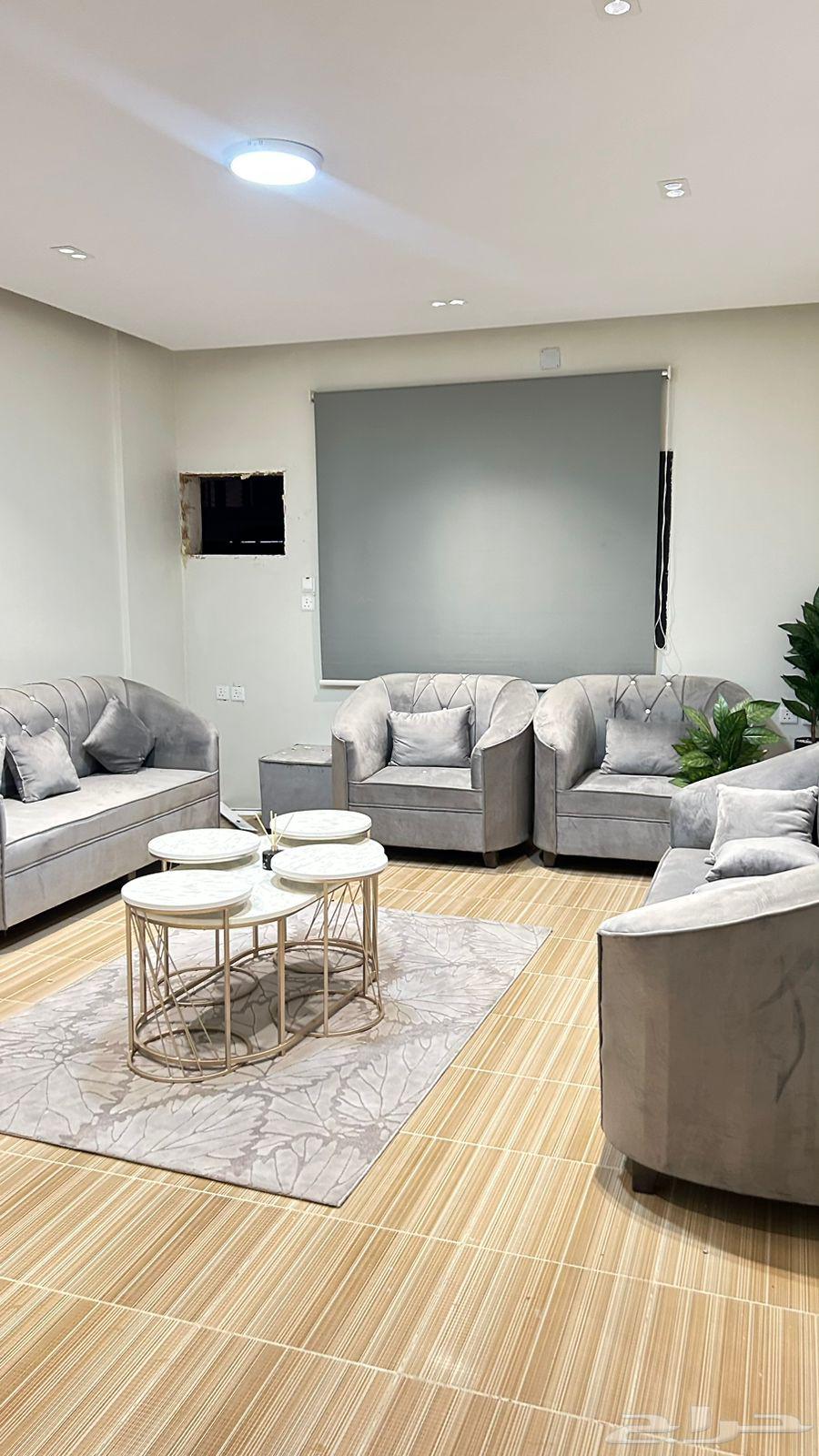 كنبين للبيع64625532392193113