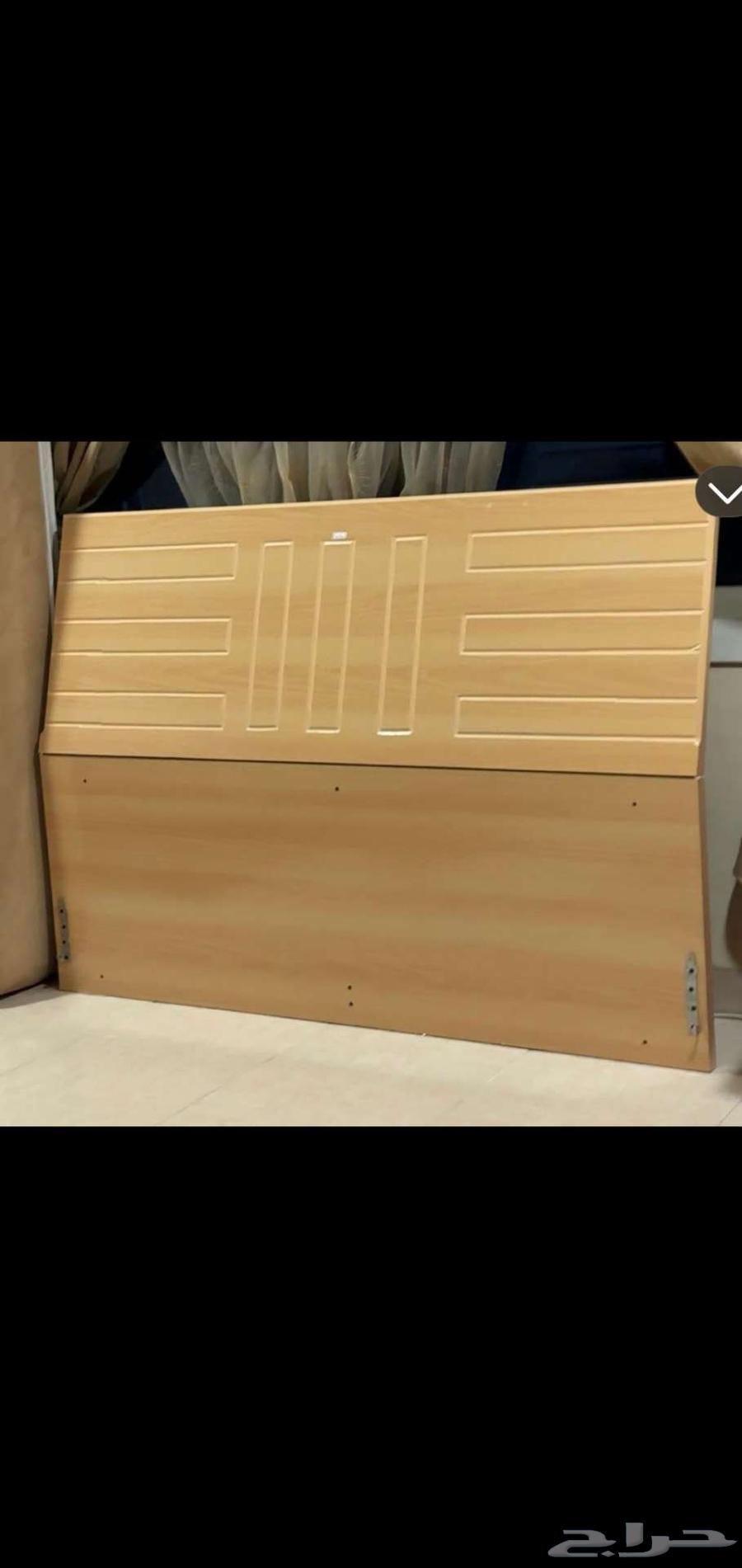 سرير نفر ونص مستعمل مع مرتبه64623912365826110