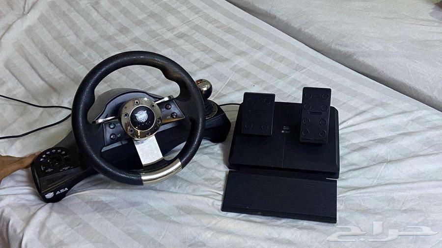 عجلة قيادة للألعاب مع دواسات - للبيع gaming steering64619792120962112
