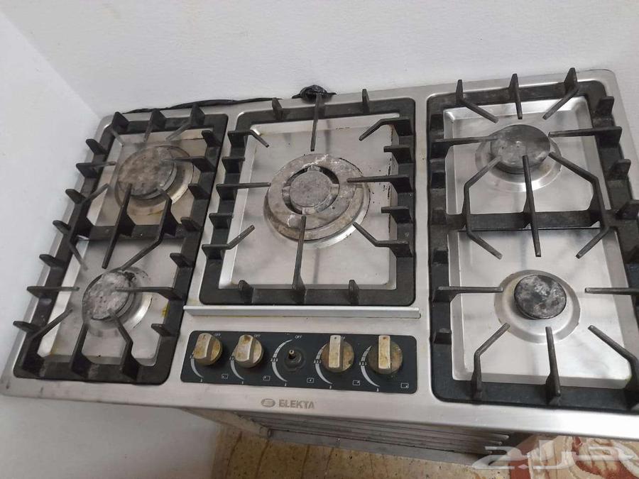 للبيع اغراض متنوعه والبيع كاما الاغراض وليس متفرده64619110396033110