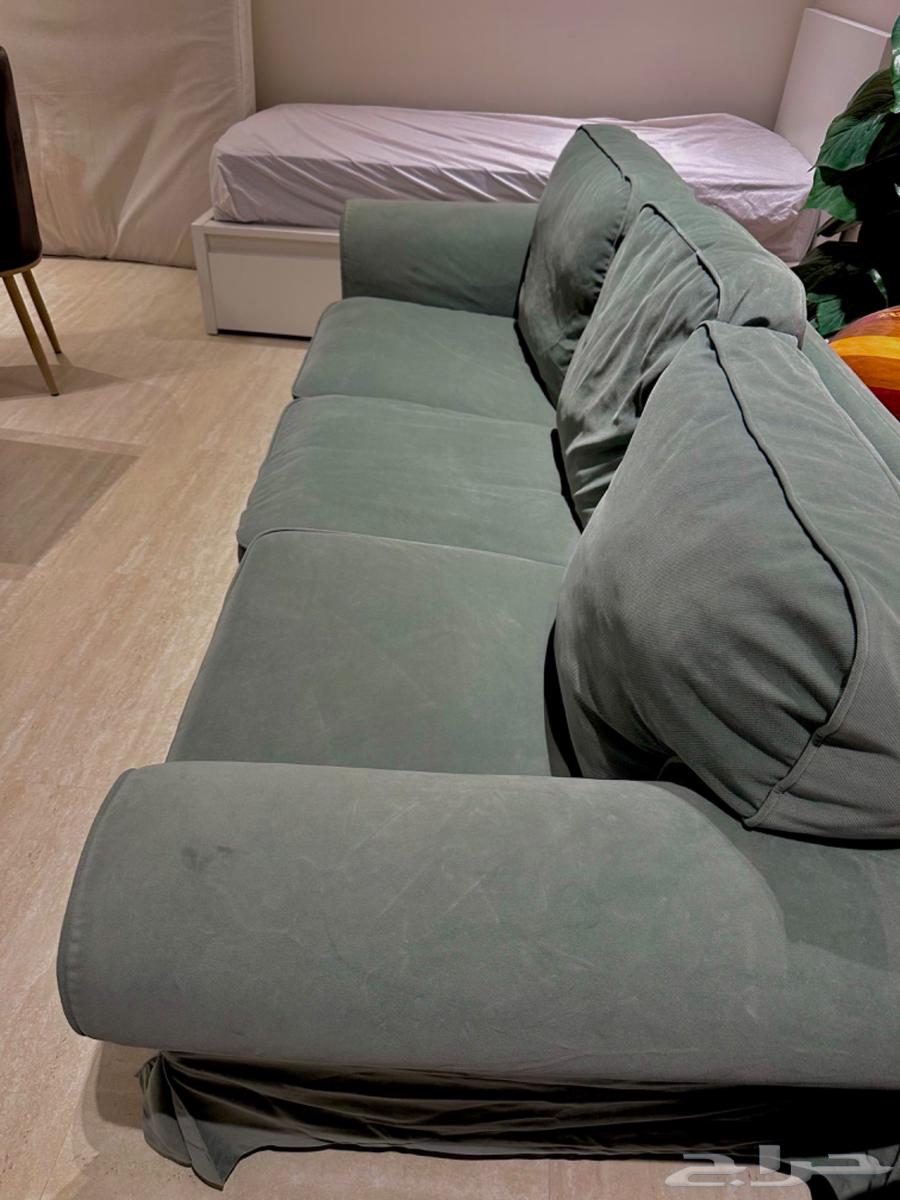 كنبة 3 انفار مع التلبيسه استعمال نظيف جدا64516072860417110