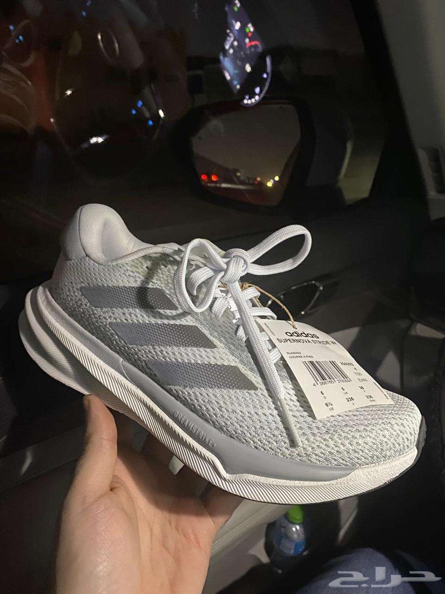 حذاء جري اديداس64466544407682110