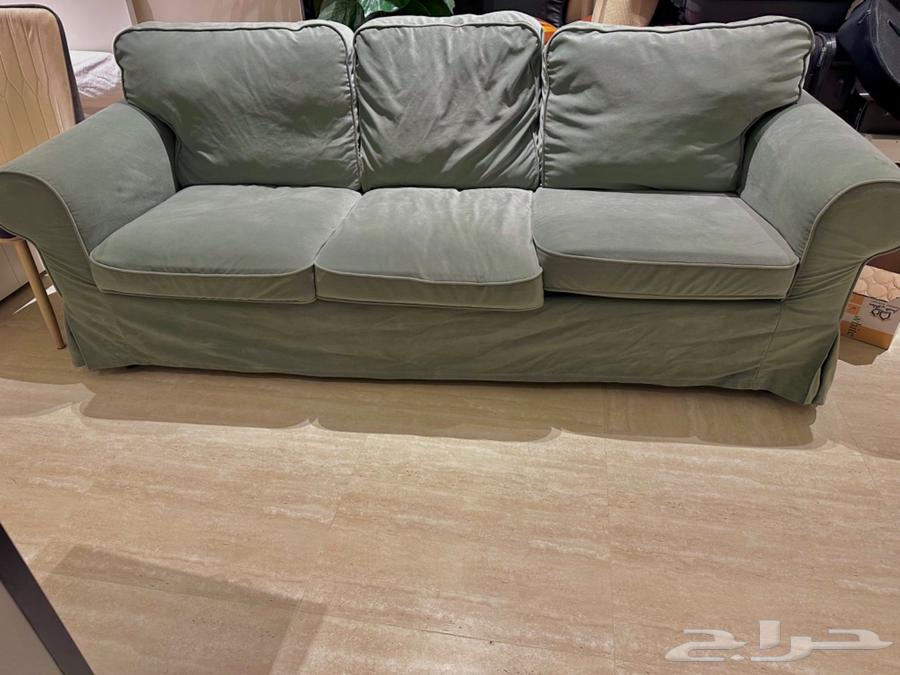 كنبة 3 انفار مع التلبيسه استعمال نظيف جدا64516072860417111