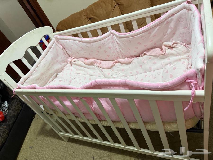 سرير اطفال للبيع مع المرتبة64558988024577114