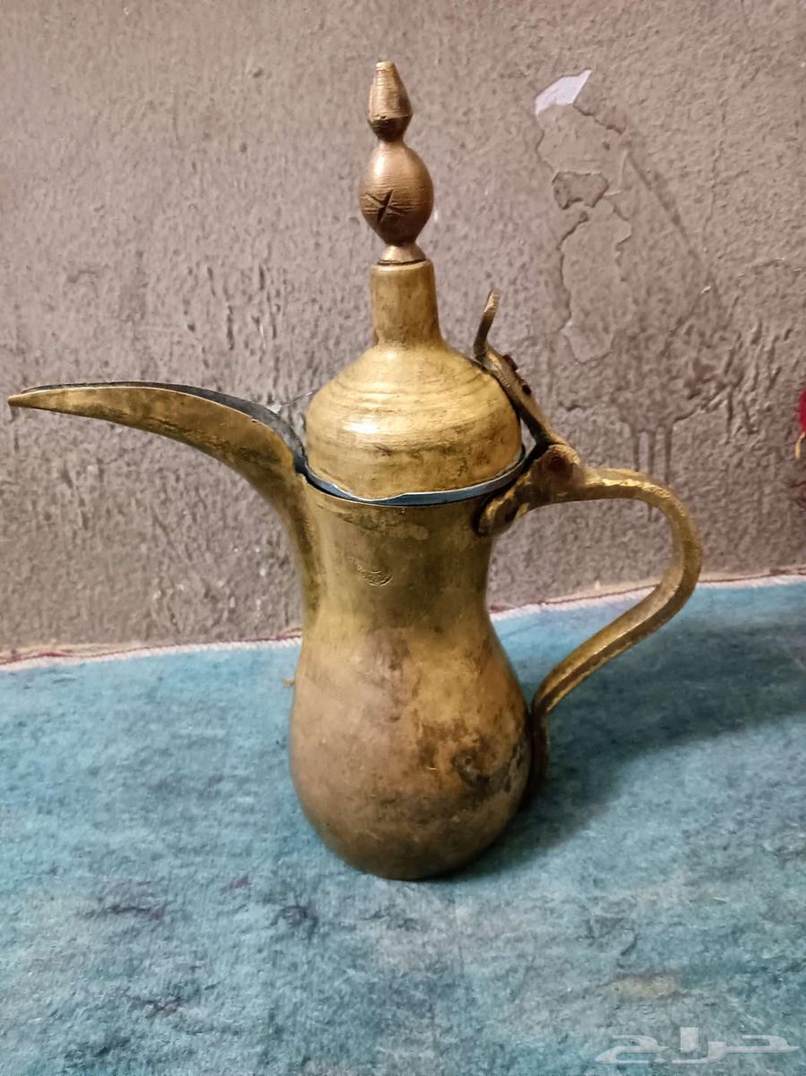 دلة قهوة قديمة عدنان قصار64675649771907113
