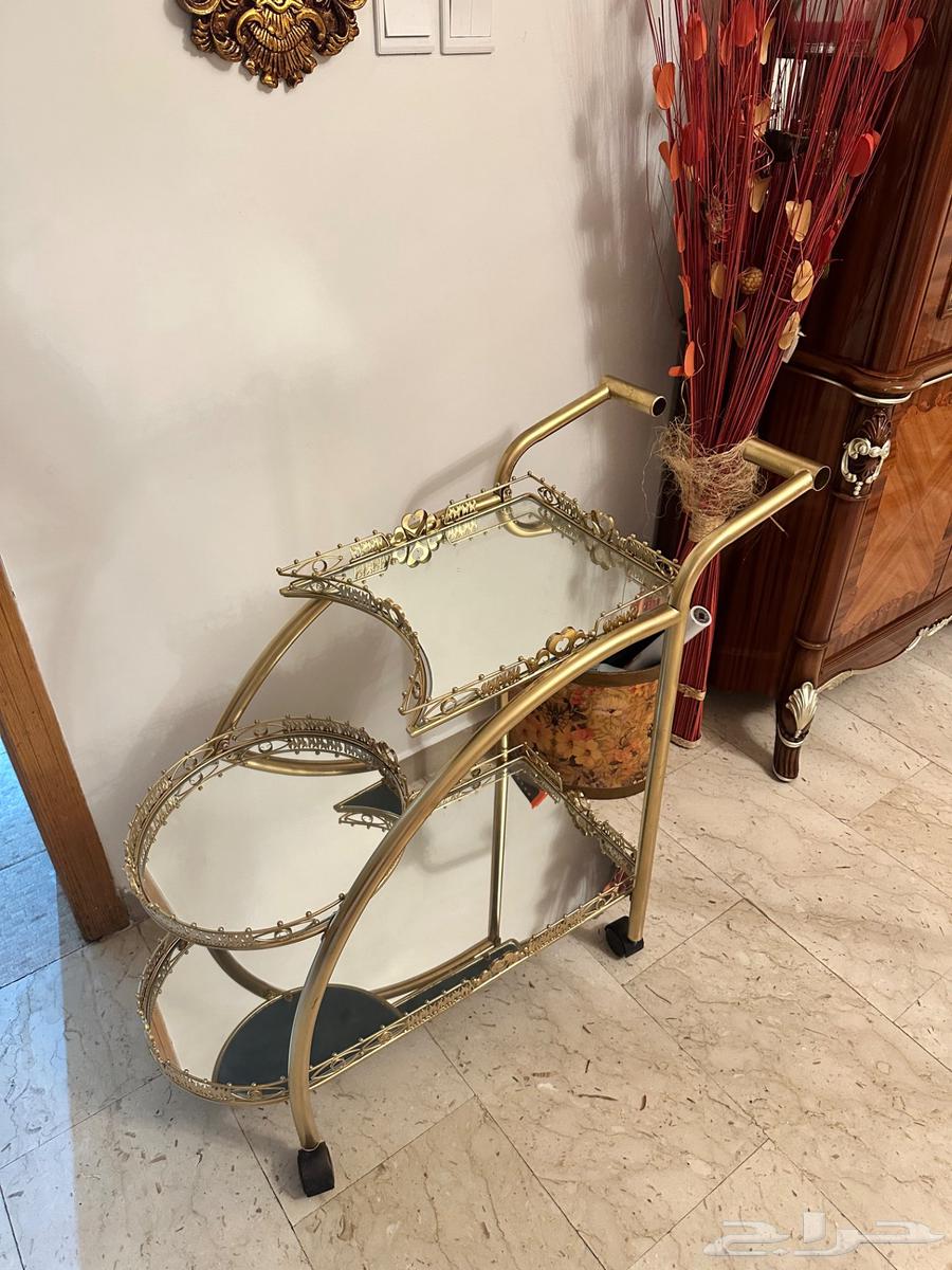 عربة تقديم للضيوف64681150188547112