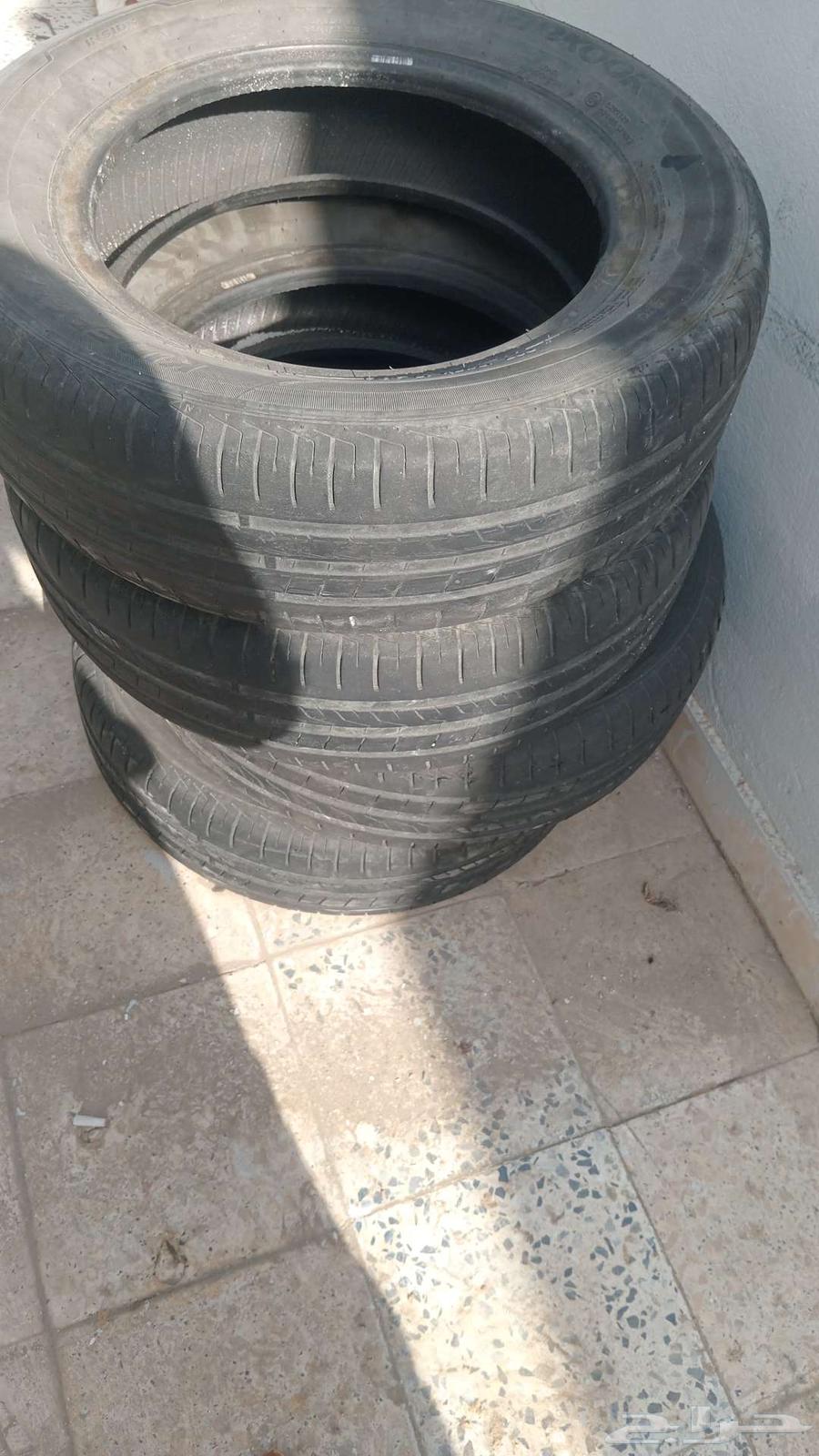 كفرات تركب على الياريس هانكوك مستعملة مقاس 175 65 1464588298051457111