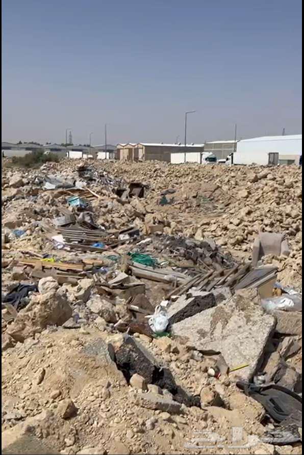 ارض للإيجار