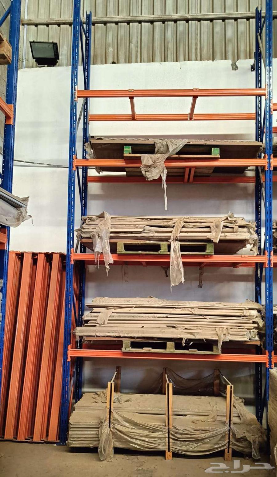 Shelves, used and new warehouse storage racks64173950748929111