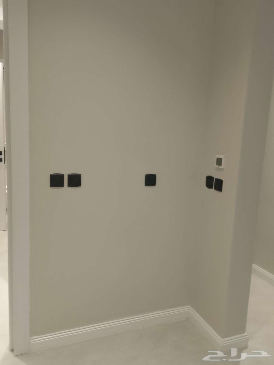 فني كهربائي64177778508674111