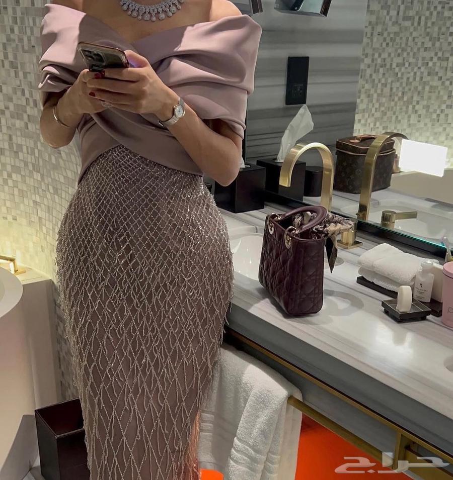 فستان للبيع64444352016129112