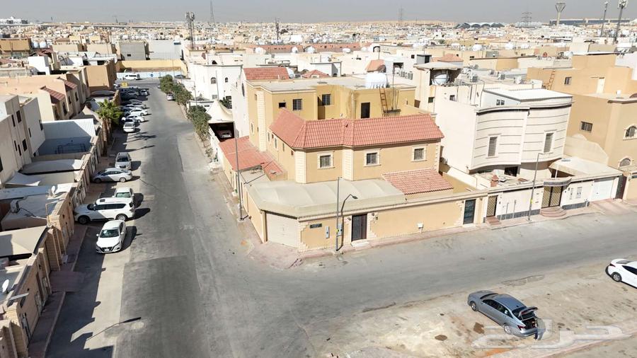 مصور درون مزادات عقارات سيارات زواجات64427636596995112