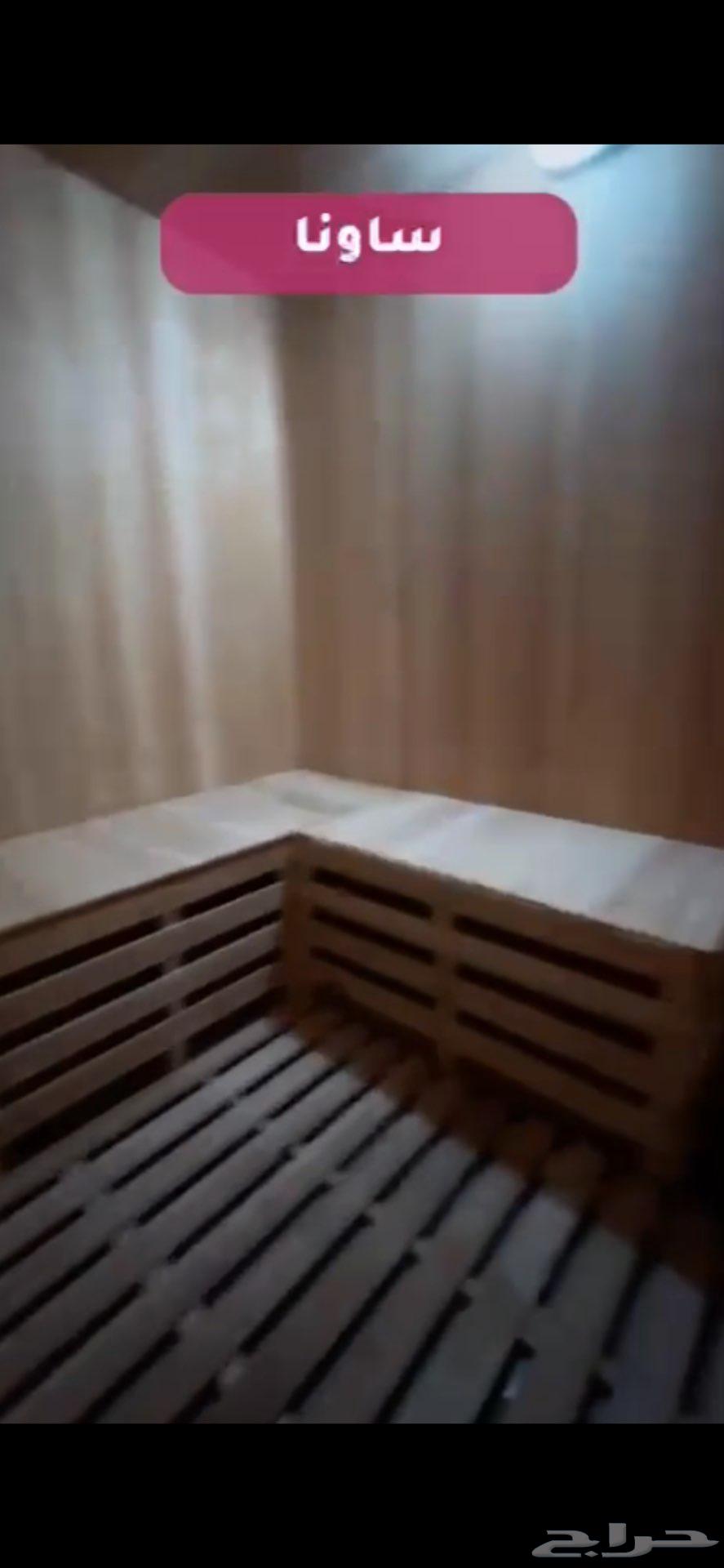 فرصة استثمارية للتقبيل بكامل التجهيزات لاونج و محل مساج64238919795459113