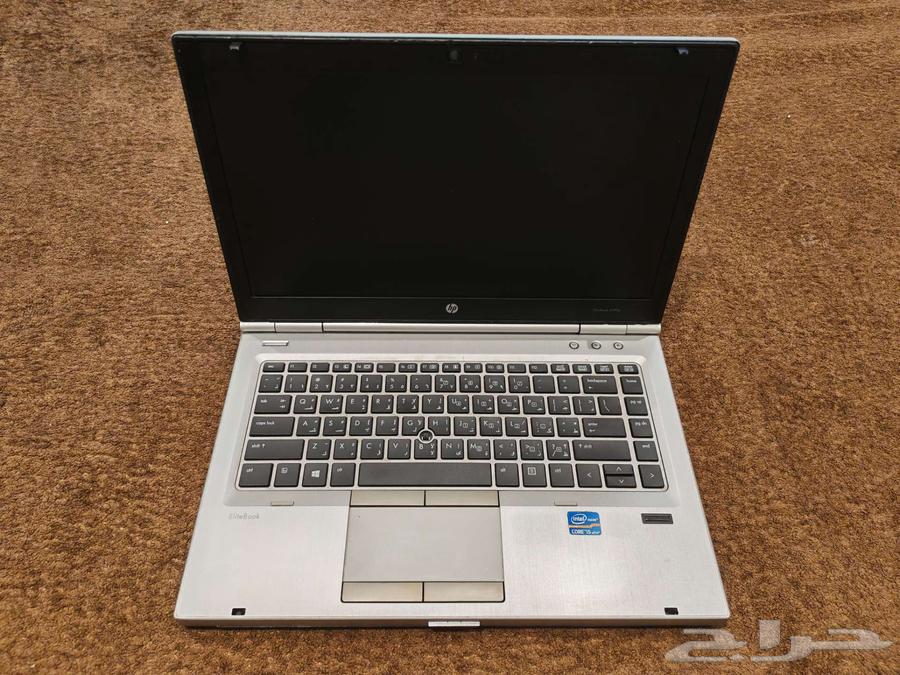 لابتوب hp مع قاعدة شحن64501843771394113