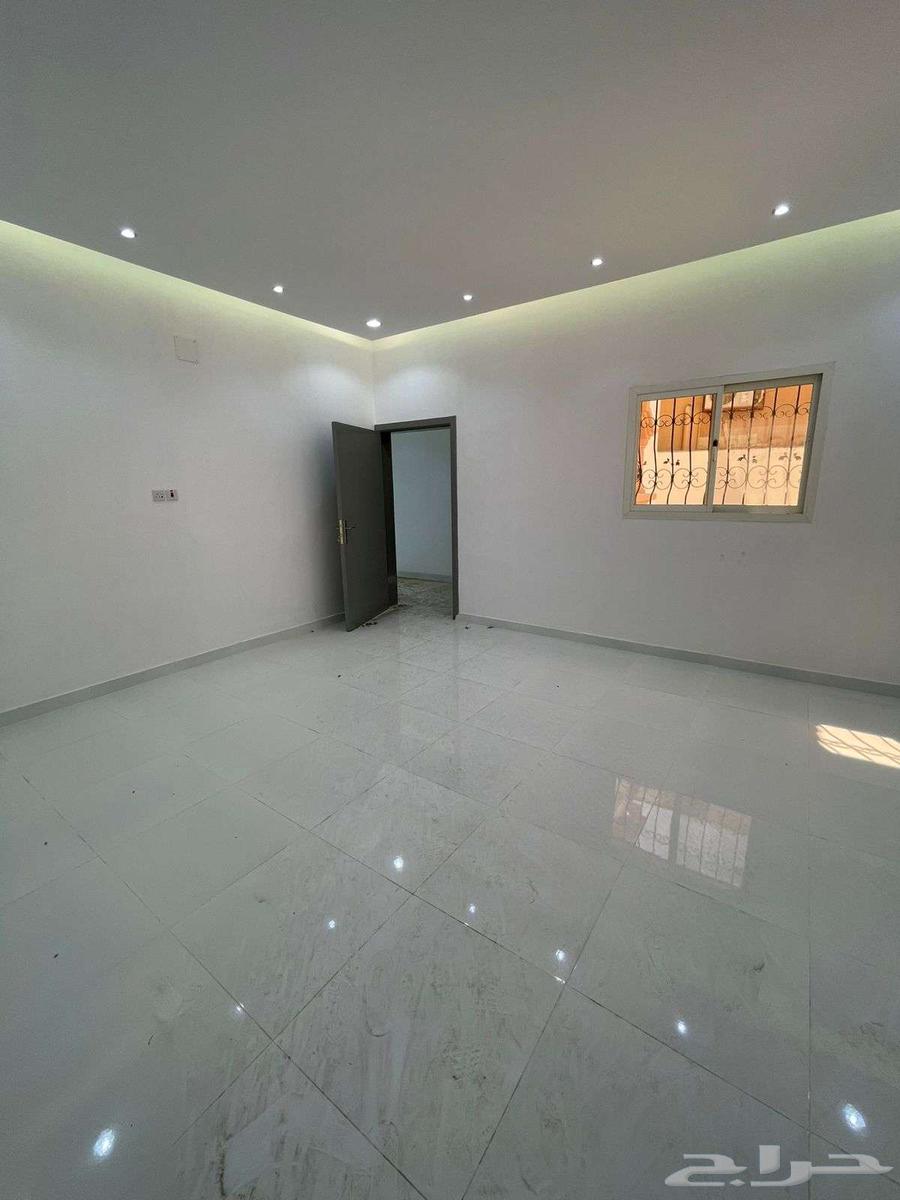 فله دورين معزولات بحي الخزامى64158363486337111