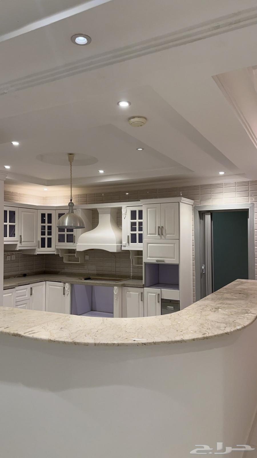 شقة بحي المروة64159712707714114